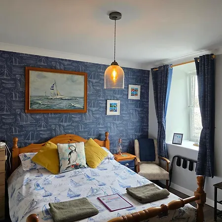 The Seafront Inn Holyhead-3